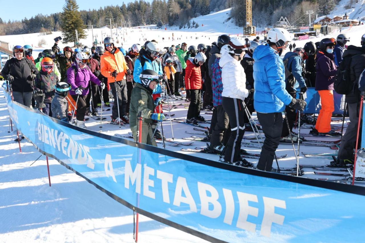 Place Royale Pour 10 A 12 Personnes A 30 Met Des Pistes De Ski Et Vtt Métabief Exterior foto